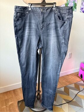 Lane Bryant Jeans with Studded Hem Plus Size 24 Plus